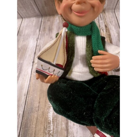 Celebrate It Treasured Darling Toymaker Elf With A Boat Karen Didion Style - Picture 7 of 9